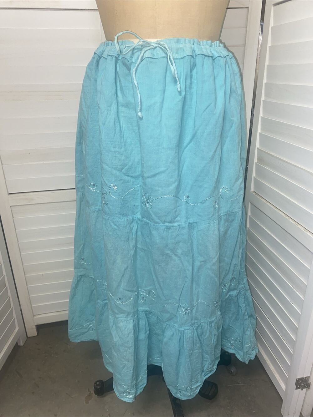 Y2K Uniti Women’s Sz XL Light Teal Peasant Skirt Tiered Embroidered Sequin Boho
